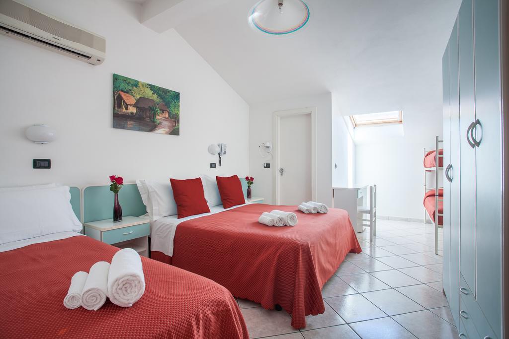 Hotel Giove Dipendenza Hotel Fiamma Cesena Bagian luar foto